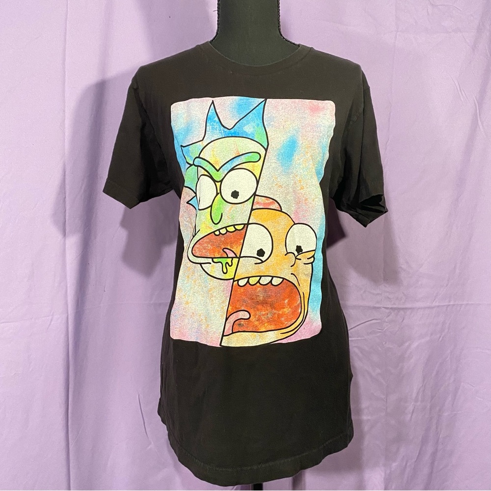 rick and morty trippy split graphic tee